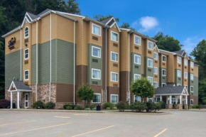 Отель Sleep Inn & Suites Steubenville at the University  Стьюбенвилл